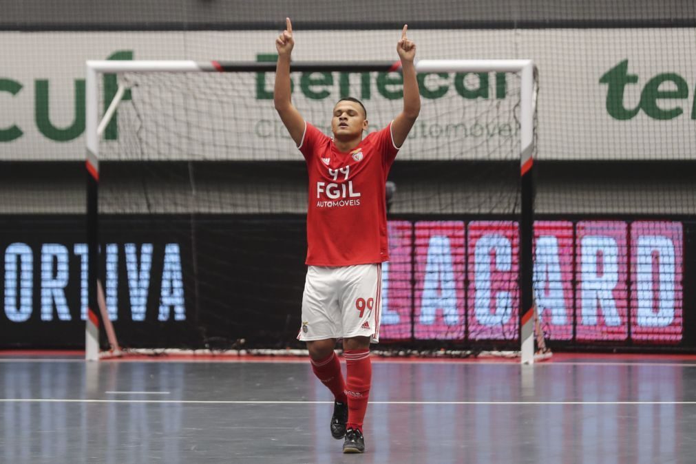 Jacaré renova contrato com equipa de futsal do Benfica até 2024 e promete títulos