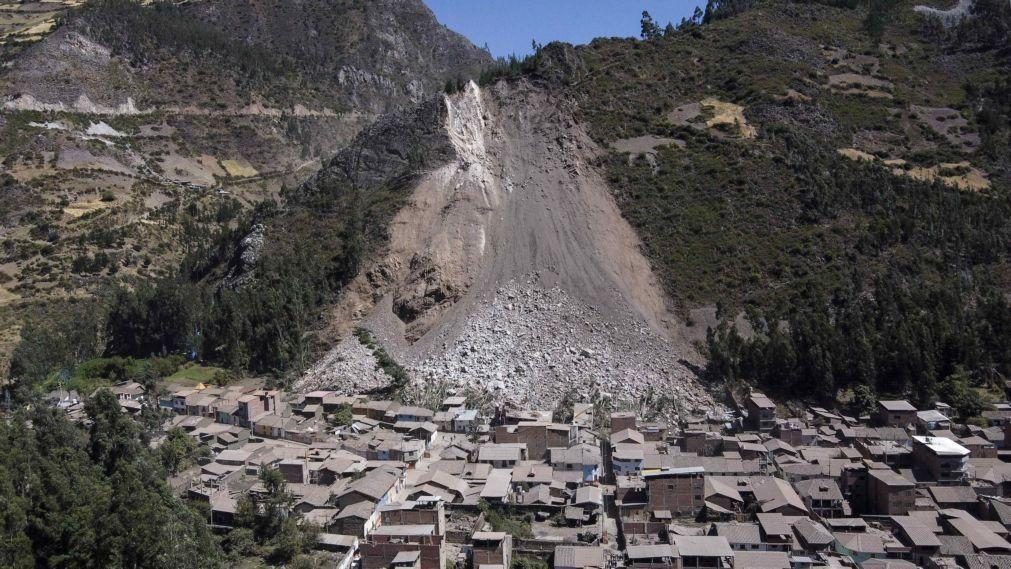 Peru suspende visitas ao sítio arqueológico de Chavín após deslizamento de terras