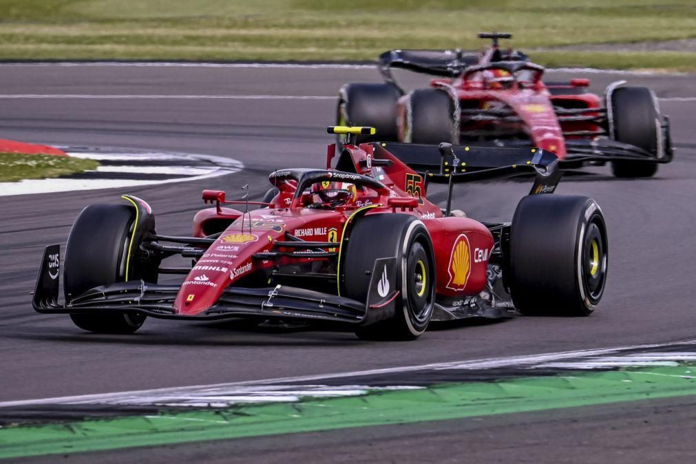 Carlos Sainz vence pela primeira vez na Fórmula 1 em Silverstone
