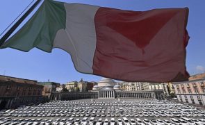 Inflação homóloga em Itália acelera para 8% em junho, um máximo em 36 anos