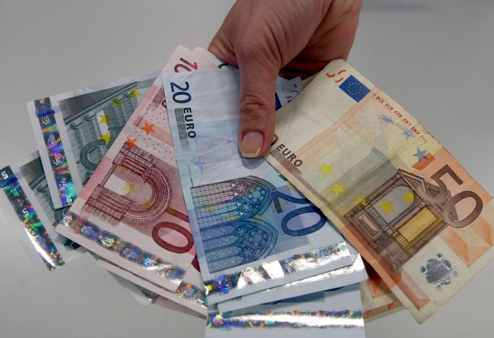 Bancos com novos critérios para conceder crédito a partir de janeiro