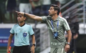 Palmeiras, de Abel Ferreira, vence e reforça liderança no 'Brasileirão'