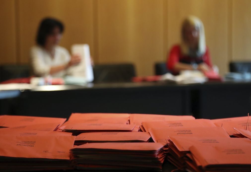 Abertas as assembleias de voto para eleições legislativas na Alemanha