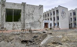 Ucrânia: Procuradores tentam acelerar julgamentos por crimes de guerra