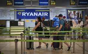 Convocadas greves durante cinco meses na Ryanair em Espanha