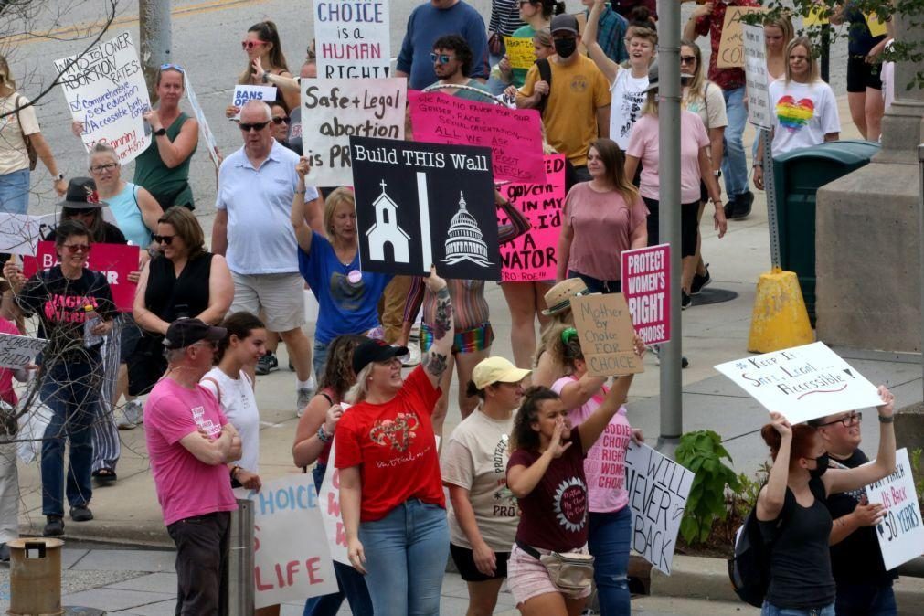 Indiana é o primeiro estado a restringir aborto na era pós 'Roe vs Wade'