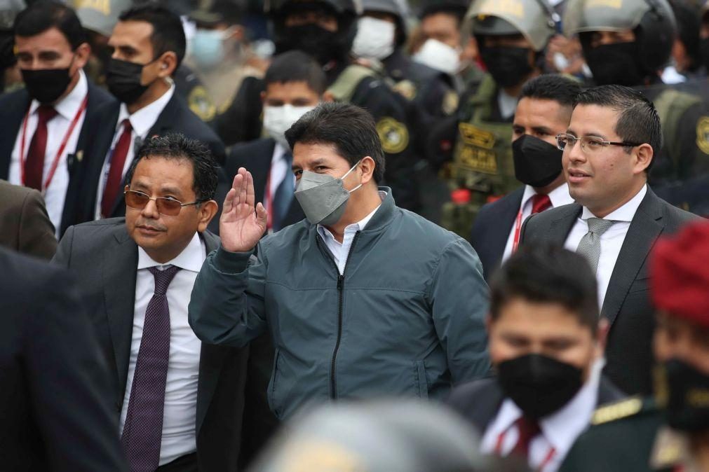 Presidente peruano aprova programa para expulsar estrangeiros que cometam crimes