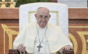 Papa Francisco não vai estar no funeral de Isabel II