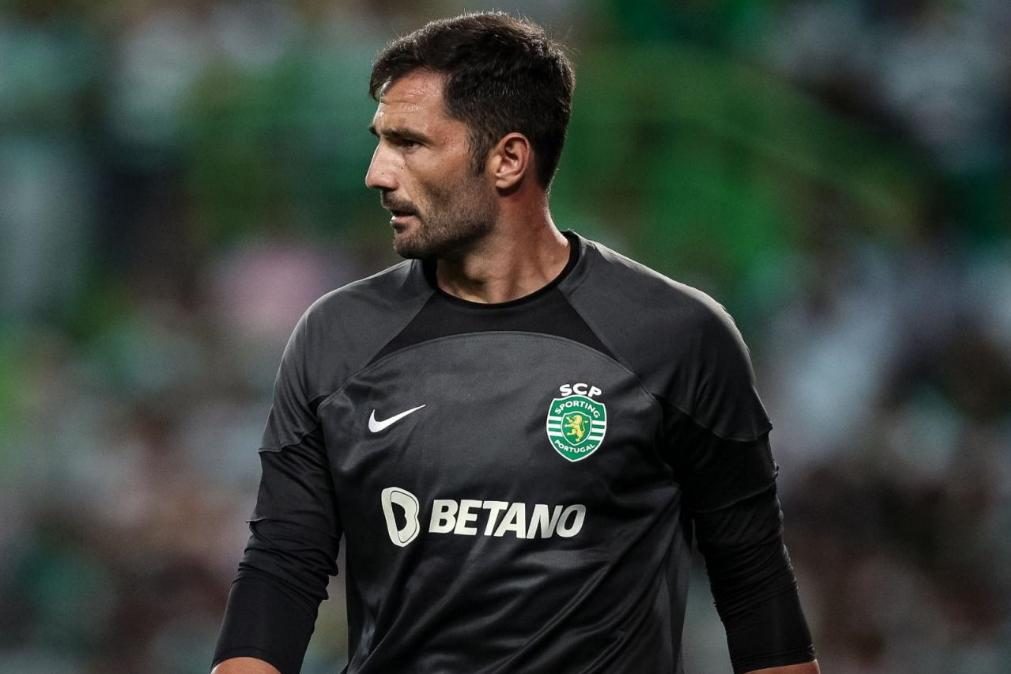 Adán empurra Sporting para o abismo depois de entrada à leão