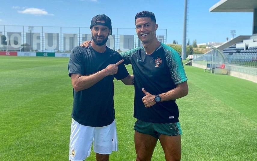 Cristiano Ronaldo. Melhor amigo de CR7 faz desabafo com imagem rara: “Não vejo como uma despedida”