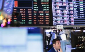 Wall Street cai devido a possível recessão