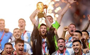 Lionel Messi 'Bola de Ouro' e Enzo Fernández melhor jovem do Mundial