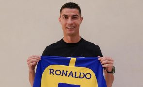Cristiano Ronaldo tem poder para despedir treinador e regressar à Europa