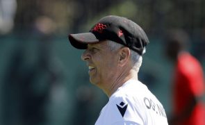 Treinador suíço Lucien Favre demitido do Nice