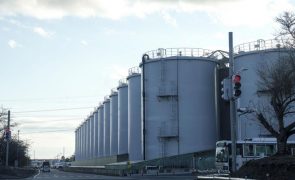Japão prevê despejar água tratada de Fukushima entre primavera e verão