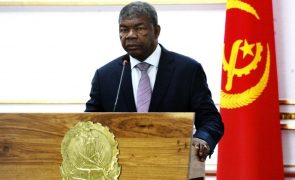 Preocupação com segurança nacional não deve ser só em tempo de guerra -- PR angolano