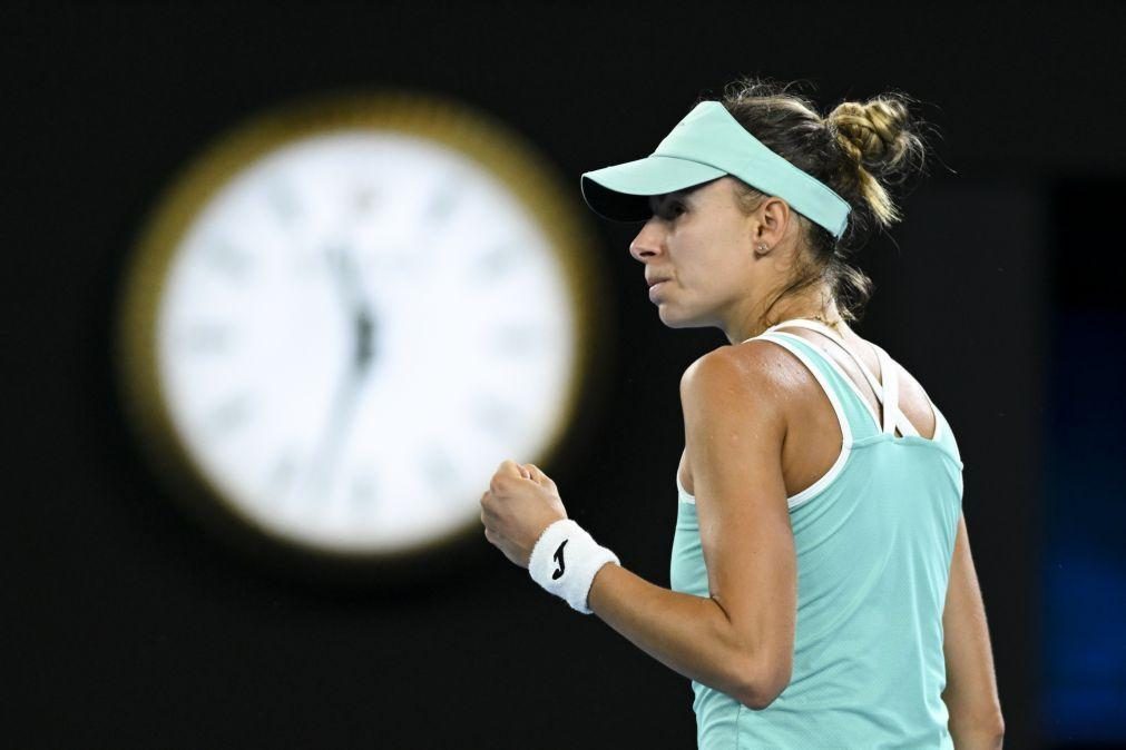 Magda Linette vence Karolina Pliskova e está nas meias-finais do Open da Austrália