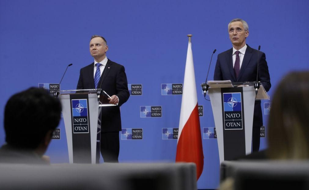 Chefe da NATO pede à Bielorrússia que termine 