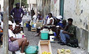 Subsídios de desemprego em Cabo Verde caíram para metade em nove meses