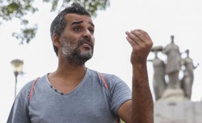 Ativista angolano Luaty Beirão critica lei 