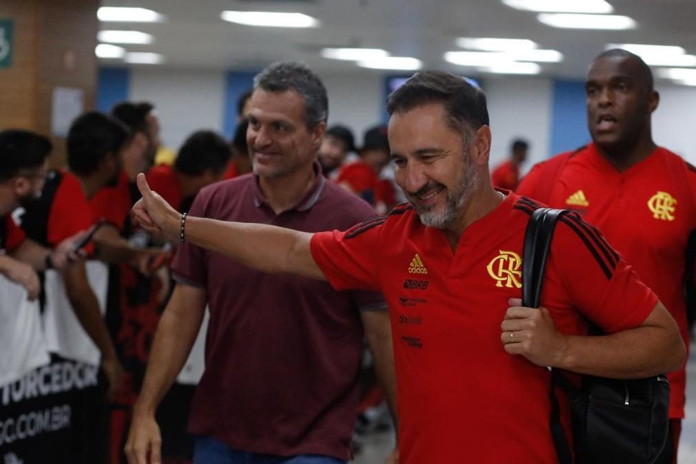 Flamengo de Vítor Pereira gozado pelo pior clube do mundo