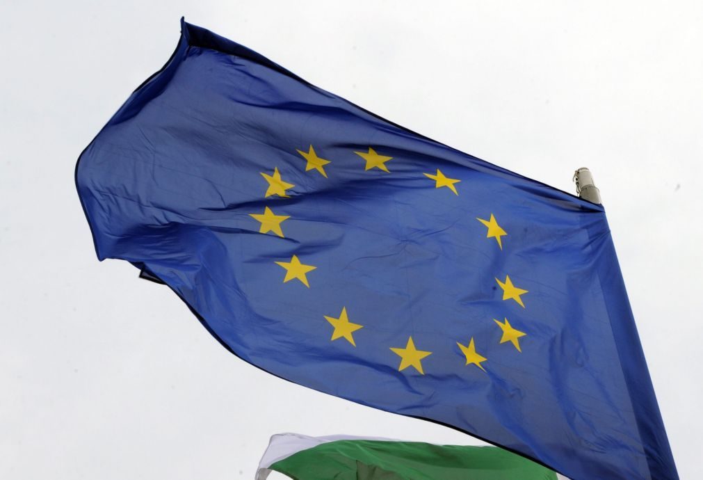 Comissão Europeia abre investigação a regime fiscal britânico para multinacionais