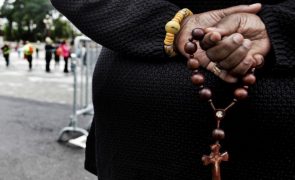 Três padres e dois leigos na lista de suspeitos de abusos na diocese de Leiria-Fátima