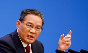 PM chinês admite que vai ser 