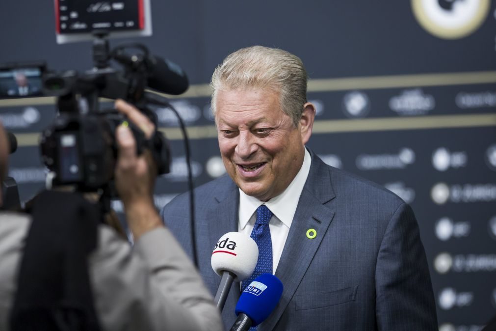 Al Gore deixa mensagem de esperança na apresentação da sequela de 