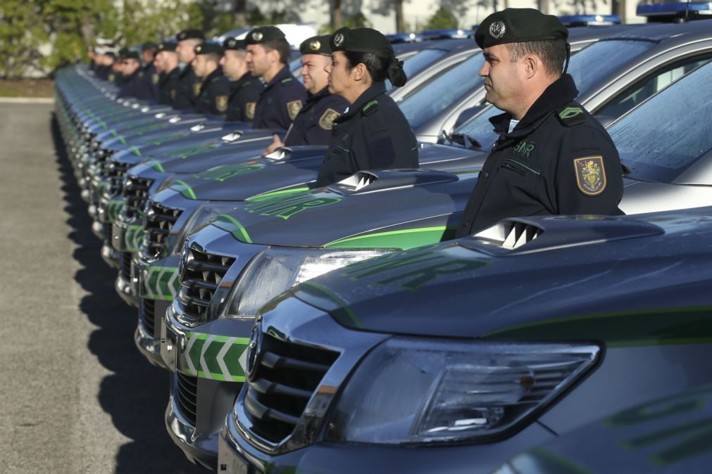 GNR procura homem armado em fuga após Operação Stop (em atualização)