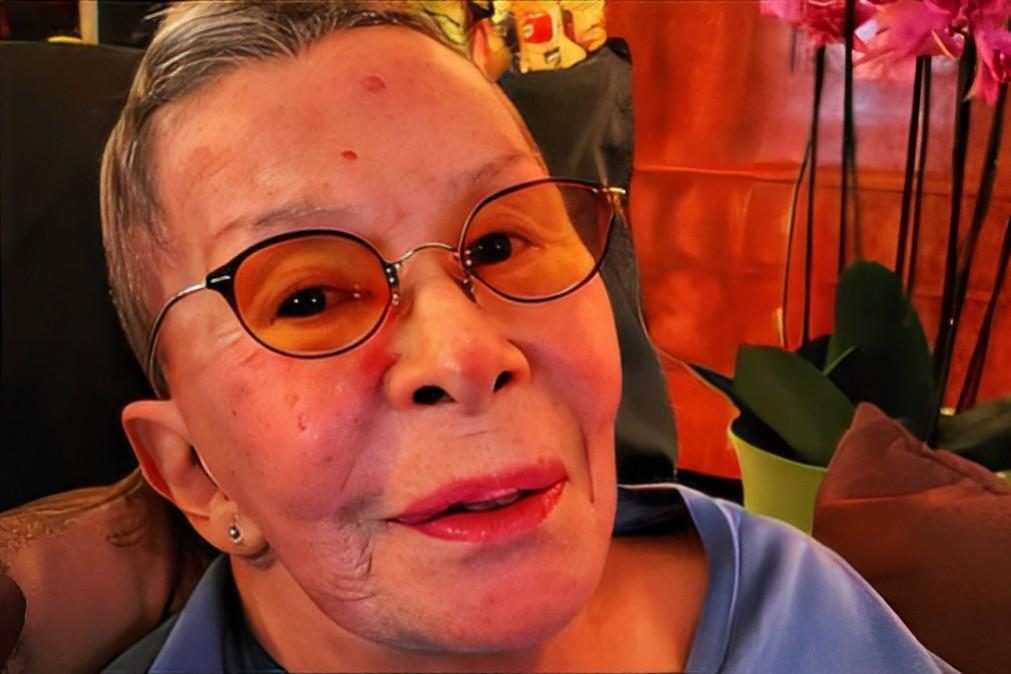 Rita Lee reage emocionada a homenagem dos 60 anos de carreira