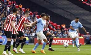 Manchester City na final da Taça de Inglaterra com 'hat-trick' de Riyad Mahrez