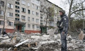 Nove mortos e 16 feridos em ataques  em Donetsk