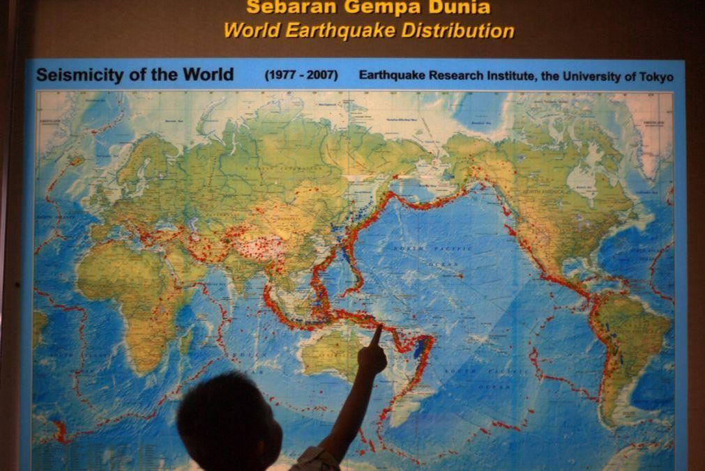 Oceano Pacífico regista forte sismo pelo segundo dia consecutivo