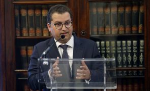 PSD vota a favor de inquérito à atuação das ´secretas' e pondera iniciativa própria