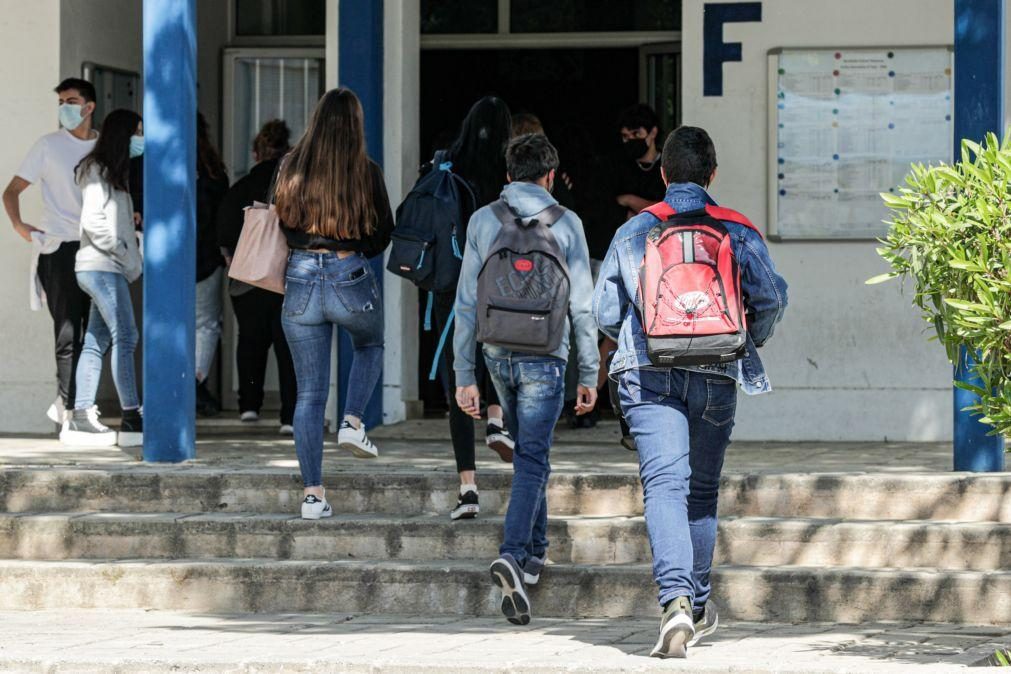 Taxa de abandono escolar recua para 10% na UE, Portugal com 8.ª menor (6%)