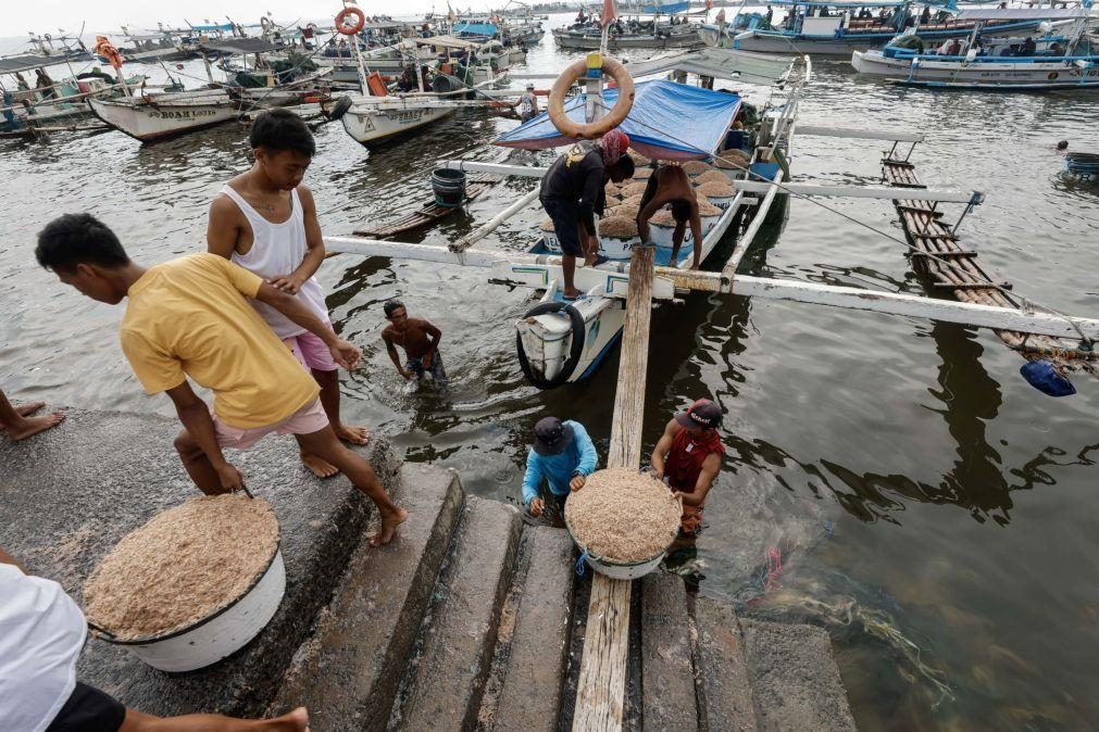 Filipinas aceleram medidas de emergência à aproximação de super tufão