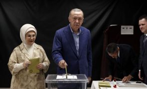 Erdogan e Kiliçdaroglu votam e fazem apelos ao voto