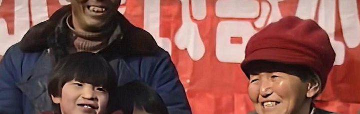Chinesa adota 45 crianças, a maioria com deficiências