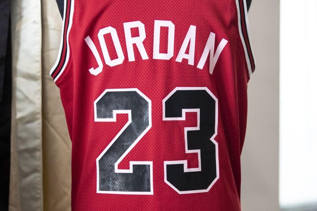 Michael Jordan vende os Charlotte Hornets por cerca de 2.750 milhões de euros