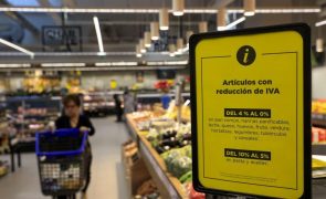Espanha mantém IVA zero e descontos nos transportes até fim do ano