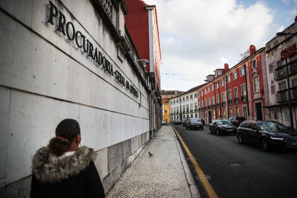 PGR alerta para burlas em arrendamentos de casas para férias e estudantes