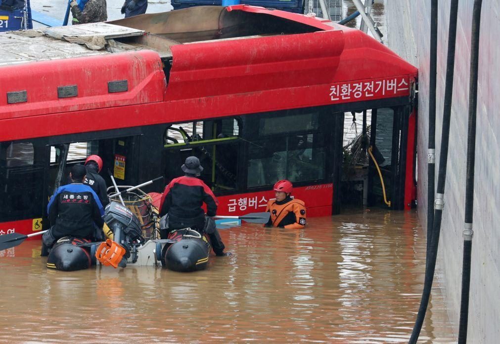 Pelo menos 35 mortos devido ao mau tempo na Coreia do Sul