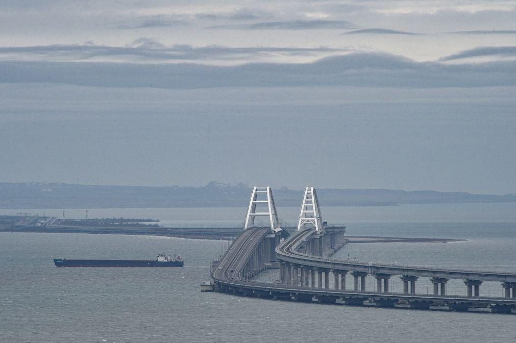 Ponte da Crimeia atacada por 'drones' marítimos ucranianos