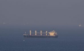Rússia avisa que navios no Mar Negro são 