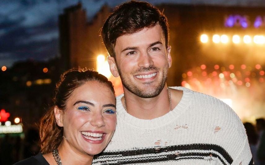 David Carreira Partilha foto ternurenta com o filho e Carolina Carvalho Reage