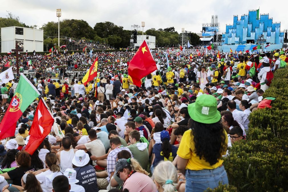 Entre 180 e 310 mil pessoas participaram na missa de abertura do evento