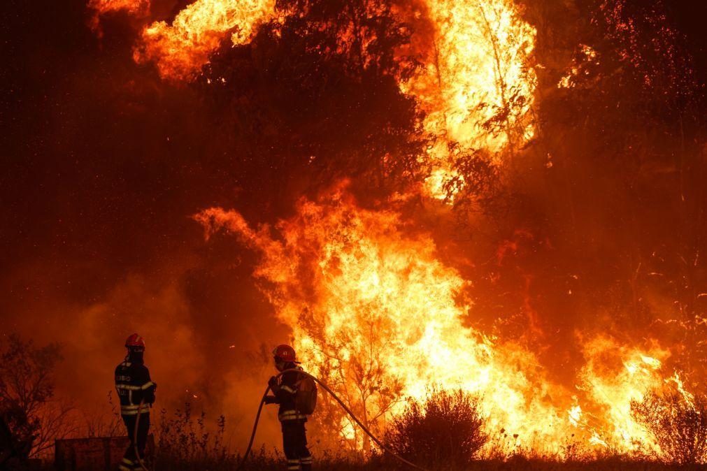 Pelo menos 11 pessoas estão desaparecidas após incêndio em França