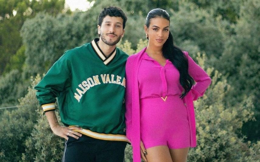 Georgina Rodriguez É estrela em videoclipe com vestido sedutor