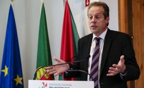 Ribau Esteves anuncia que não será candidato a qualquer autarquia em 2025